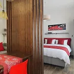 Vatican St. Peter Apartment *